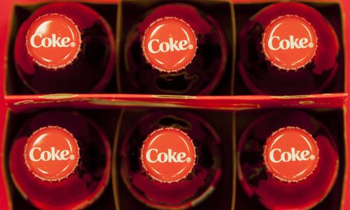 Coca-cola впервые за 125 лет выпустит алкогольный напиток