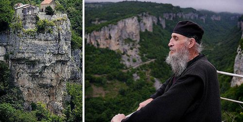 Грузинский монах 20 лет живет на сорокаметровом известняковом монолите в имеретии