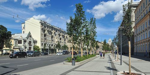 Москва объявила о завершении ремонта на 100 площадях и улицах