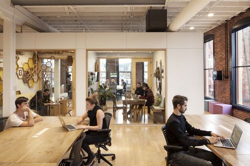 Офис недели: новую штаб-квартиру airbnb сделали сами работники