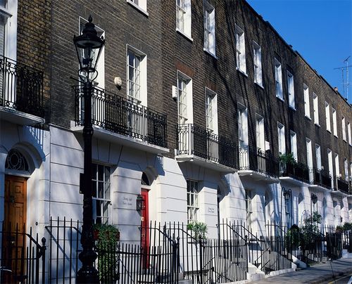 Победа консерваторов привела к ажиотажному спросу на недвижимость в лондоне