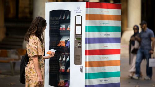 В австралии появился торговый автомат, где можно купить храбрость, дружбу и уверенность