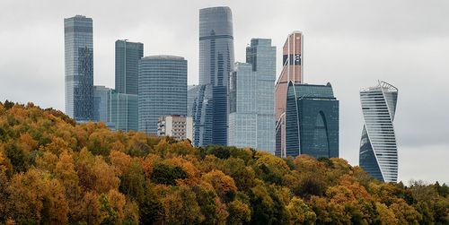 Жилье за облаками: сколько стоят апартаменты в небоскребах «москва-сити»